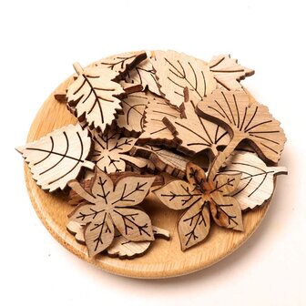 Wooden mini leaves assortment to paint / color yourself (40 pieces / 28mm)