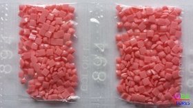 Nummer 894 vierkante steentjes (klein)