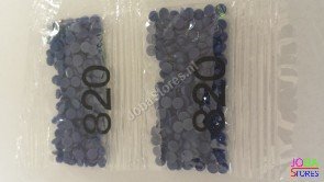 Ronde steentjes nummer 820 (klein)